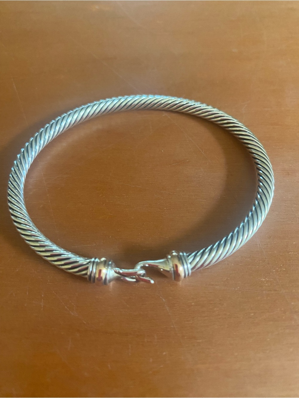 David Yurman buckle classic cable bracelet. Size medium.